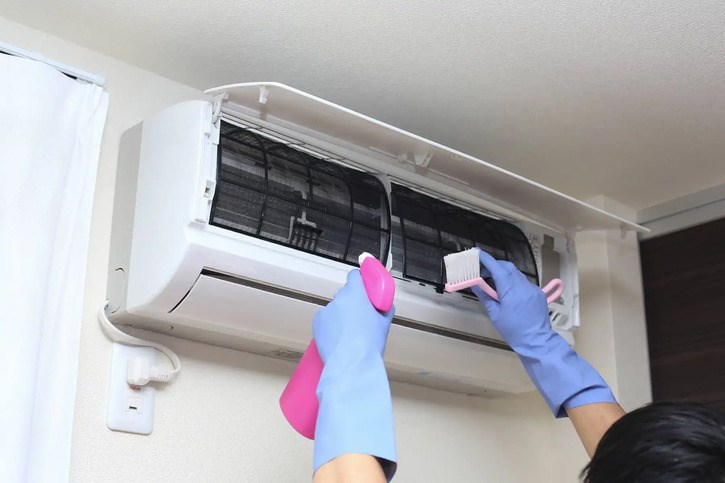 Vệ sinh máy lạnh điều hòa tiết kiệm điện